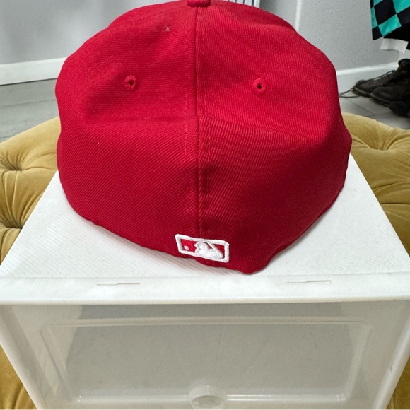 New Era Fitted Yankee Hat - Picture 5 of 5